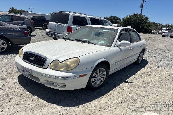 Photo of 2005 Hyundai Sonata