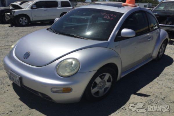 Photo of 2000 Volkswagen New Beetle