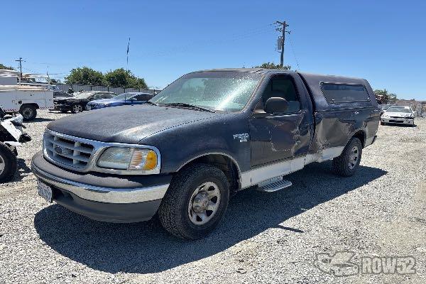 Photo of 1999 Ford F-250