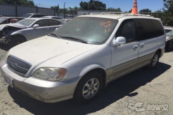 Photo of 2005 Kia Sedona