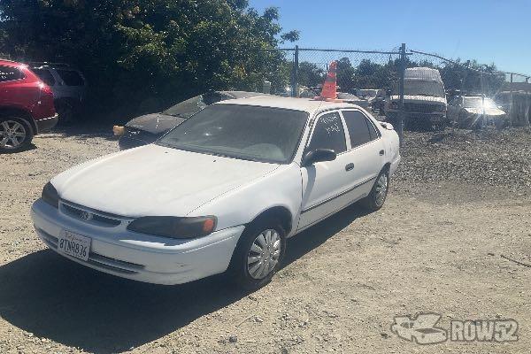 Photo of 1998 Toyota Corolla