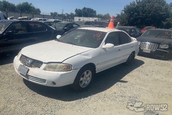 Photo of 2005 Nissan Sentra