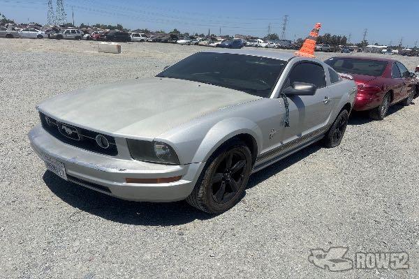 Photo of 2006 Ford Mustang