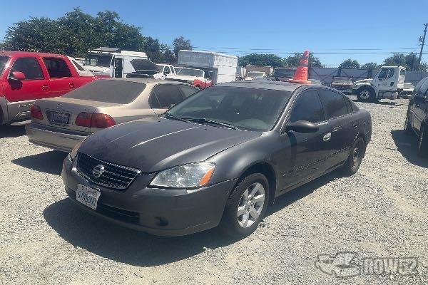 Photo of 2005 Nissan Altima