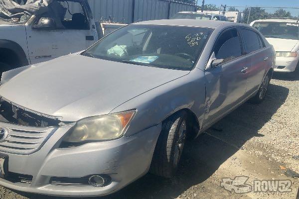 Photo of 2008 Toyota Avalon