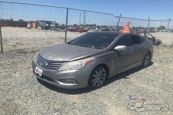 Photo of 2013 Hyundai Azera