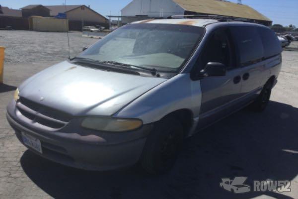 Photo of 1998 Dodge Grand Caravan