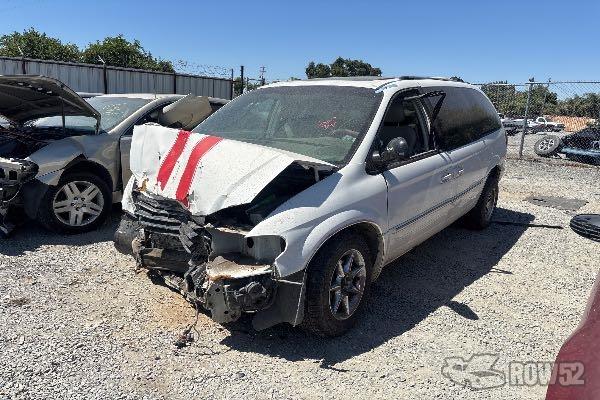 Photo of 2006 Chrysler Town & Country
