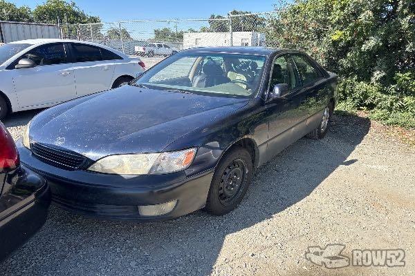 Photo of 1998 Lexus ES 300