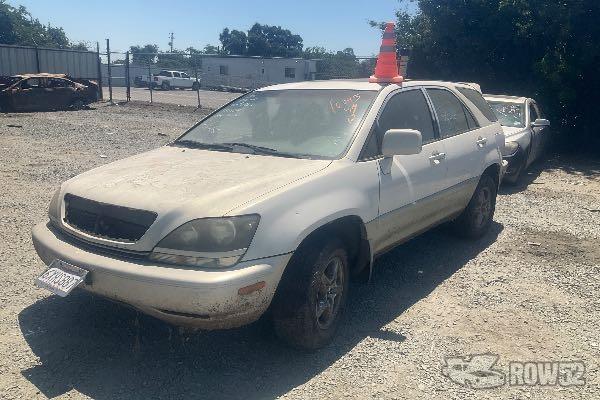 Photo of 1999 Lexus RX 300