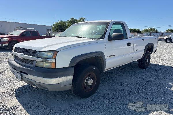 Photo of 2003 Chevrolet Silverado 2500HD