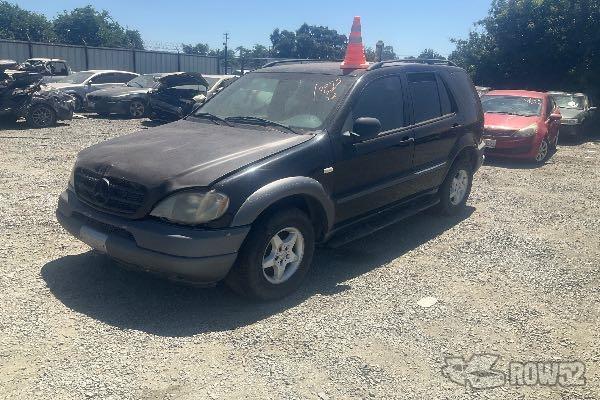 Photo of 1999 Mercedes-Benz M-Class