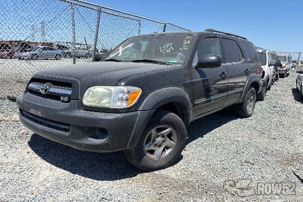 Photo of 2005 Toyota Sequoia