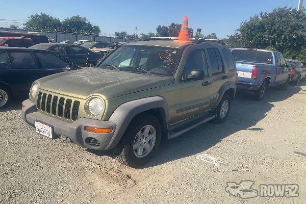 Photo of 2004 Jeep Liberty