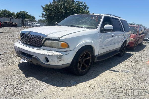 Photo of 2001 Lincoln Navigator