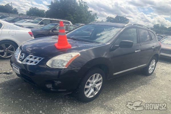 Photo of 2011 Nissan Rogue