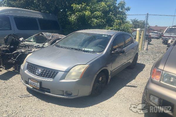 Photo of 2009 Nissan Sentra