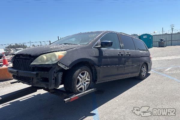 Photo of 2005 Honda Odyssey