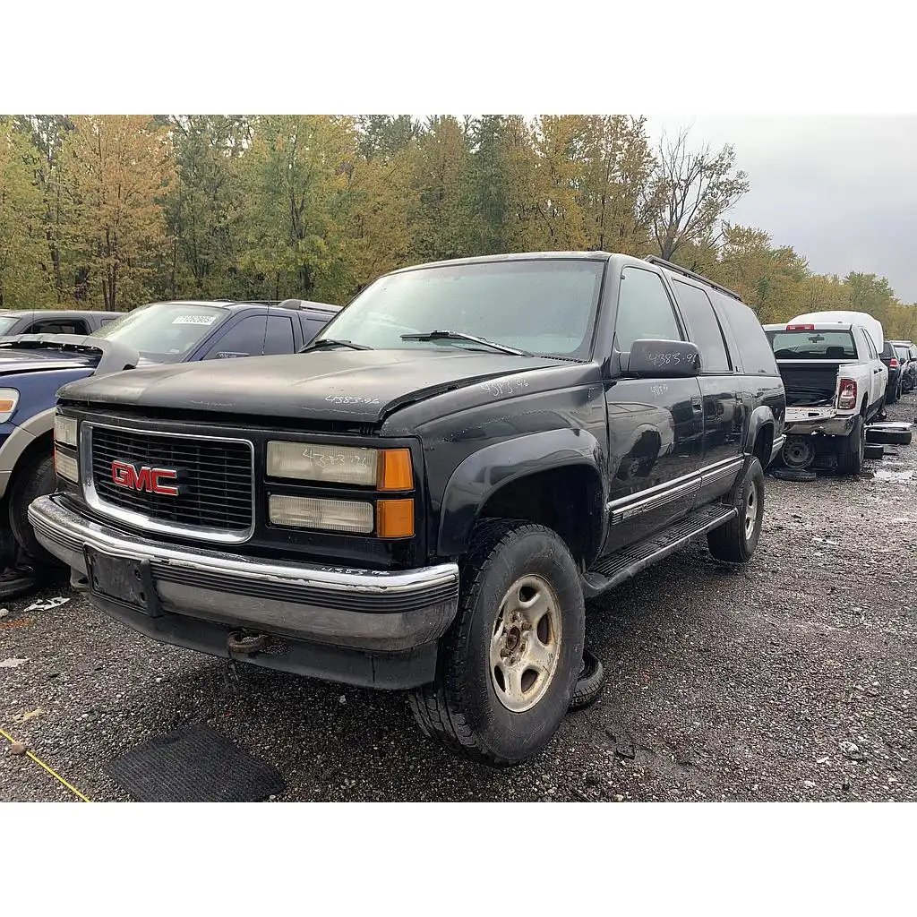 Photo of 1996 Gmc Suburban