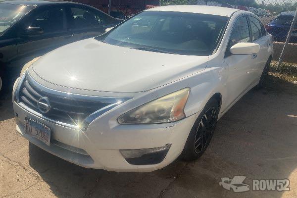 Photo of 2013 Nissan Altima
