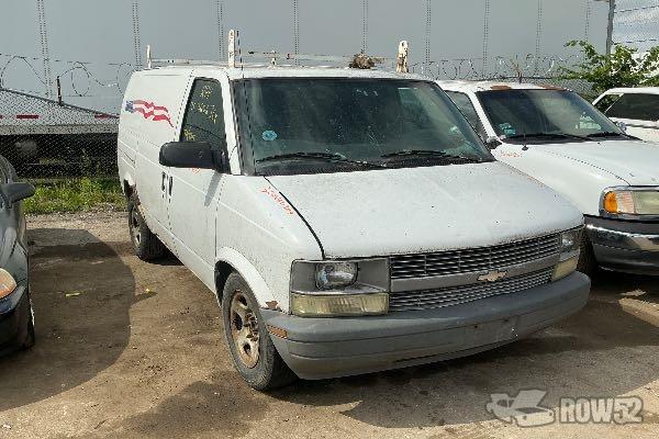 Photo of 2004 Chevrolet Astro