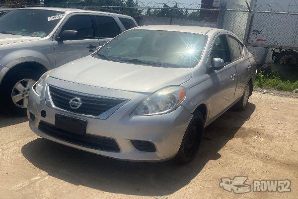 Photo of 2013 Nissan Versa