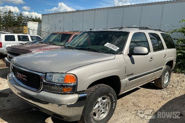 Photo of 2004 GMC Yukon