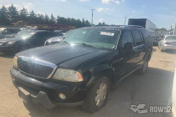 Photo of 2003 Lincoln Aviator