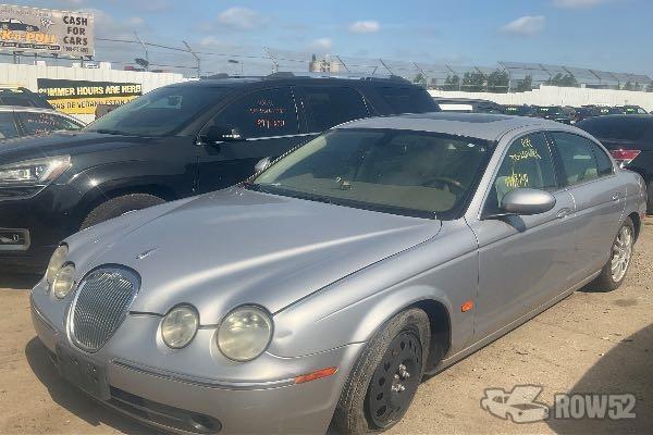 Photo of 2005 Jaguar S-Type