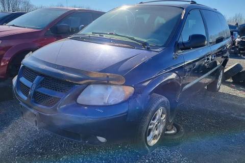 Photo of 2002 Dodge Caravan