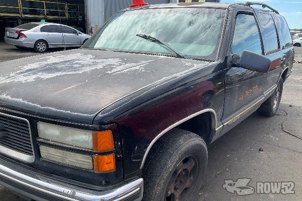 Photo of 1999 GMC Yukon