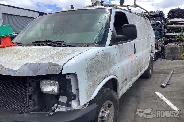 Photo of 2004 Chevrolet Express
