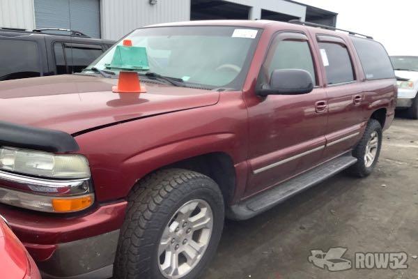 Photo of 2003 Chevrolet Suburban
