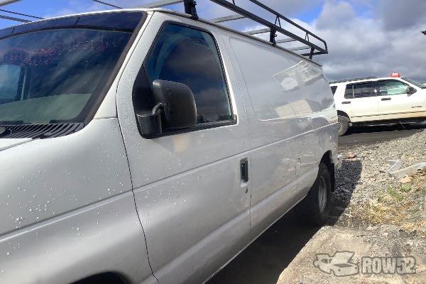 Photo of 2000 Ford Econoline