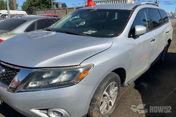 Photo of 2013 Nissan Pathfinder