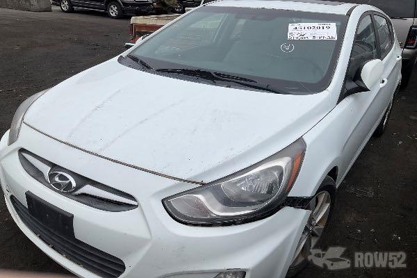 Photo of 2013 Hyundai Accent