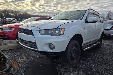 Photo of 2013 Mitsubishi Outlander