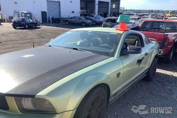 Photo of 2005 Ford Mustang