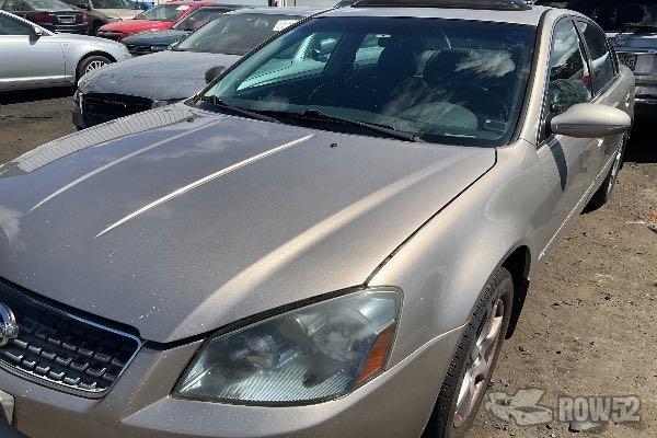Photo of 2005 Nissan Altima