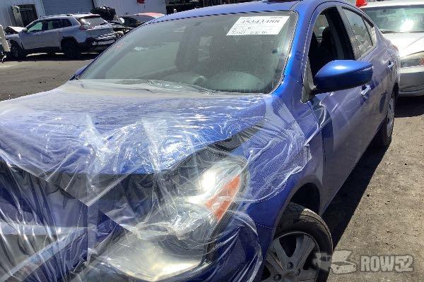 Photo of 2016 Nissan Versa