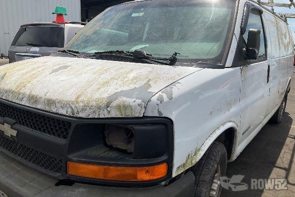 Photo of 2004 Chevrolet Express