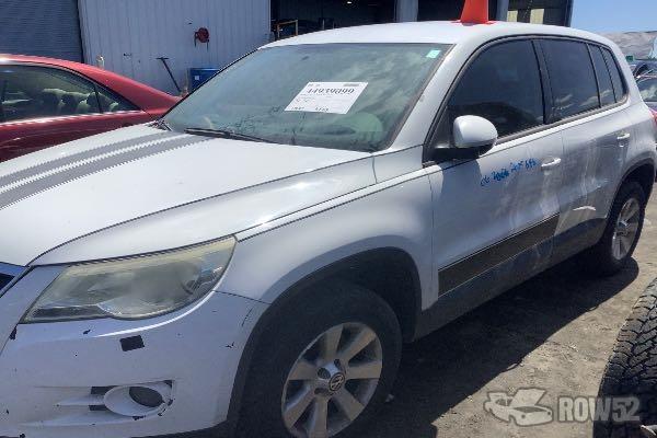 Photo of 2010 Volkswagen Tiguan
