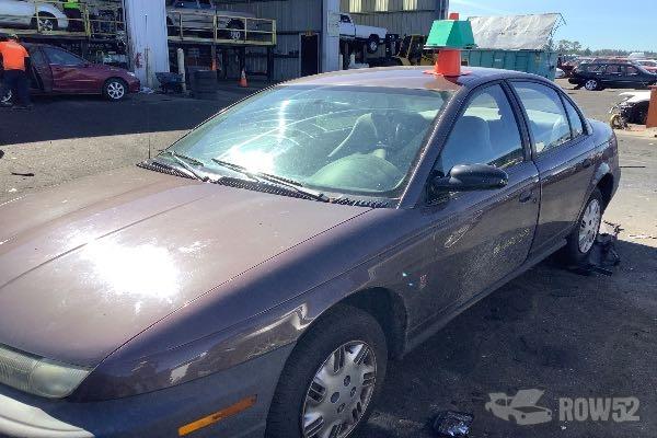 Photo of 1998 Saturn SL