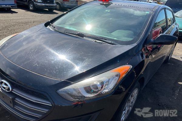Photo of 2017 Hyundai Elantra GT