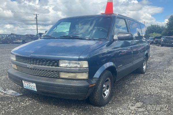 Photo of 1999 Chevrolet Astro
