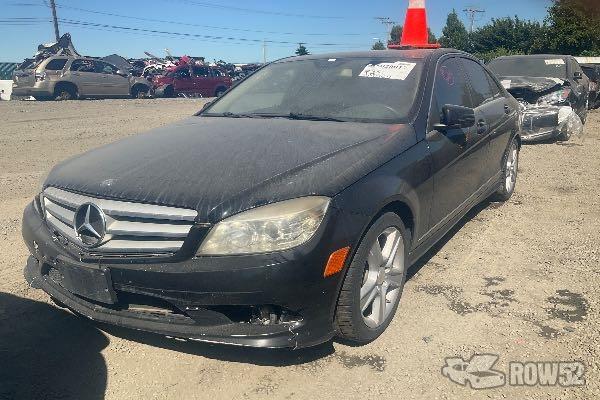 Photo of 2010 Mercedes-Benz C-Class
