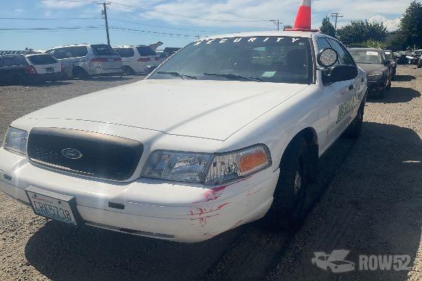 Photo of 2009 Ford Crown Victoria