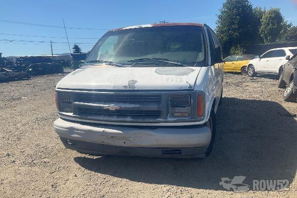 Photo of 2002 Chevrolet Express
