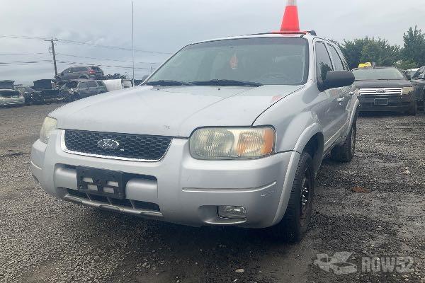 Photo of 2004 Ford Escape