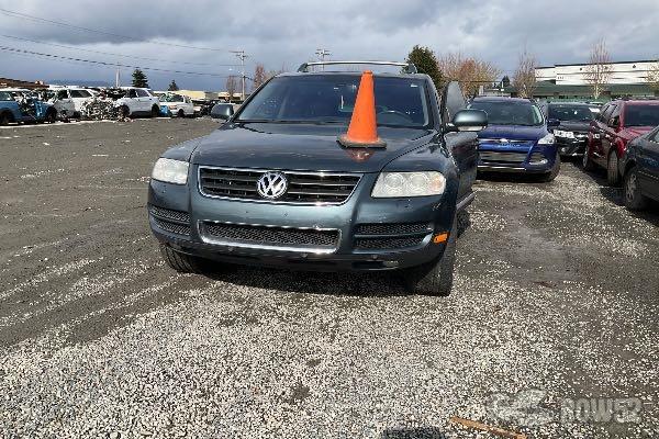 Photo of 2006 Volkswagen Touareg